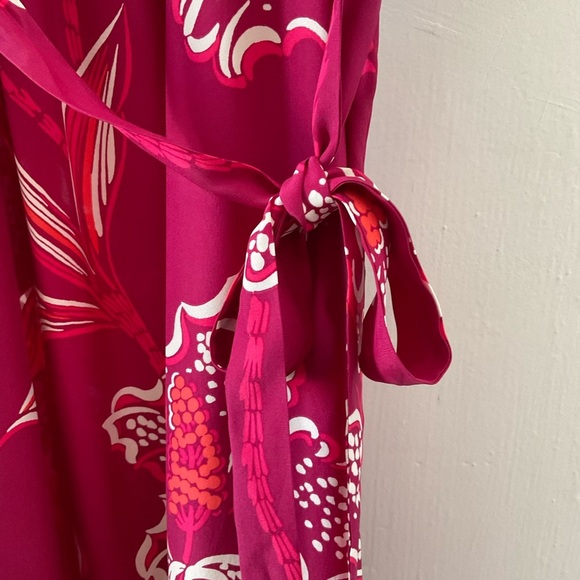 Lucky Silk Pink Dress with Tie - Picture 3 of 3